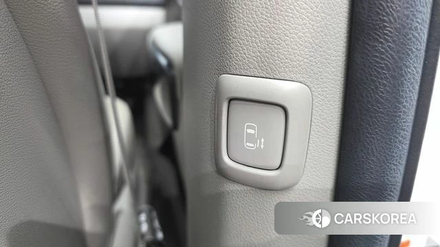 Kia All New Carnival id 4325986 из Кореи 9