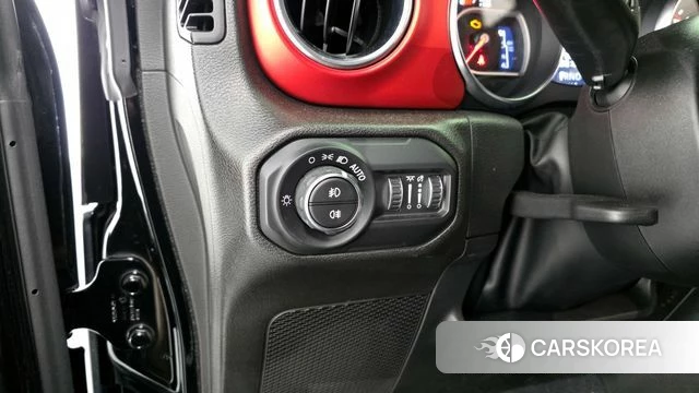 Jeep Wrangler (JL) id 4223878 из Кореи 9