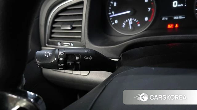 Hyundai Avante AD id 4356966 из Кореи 9