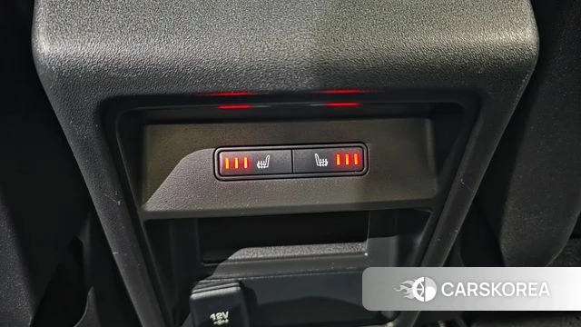 Land Rover Discovery Sports id 4305223 из Кореи 9