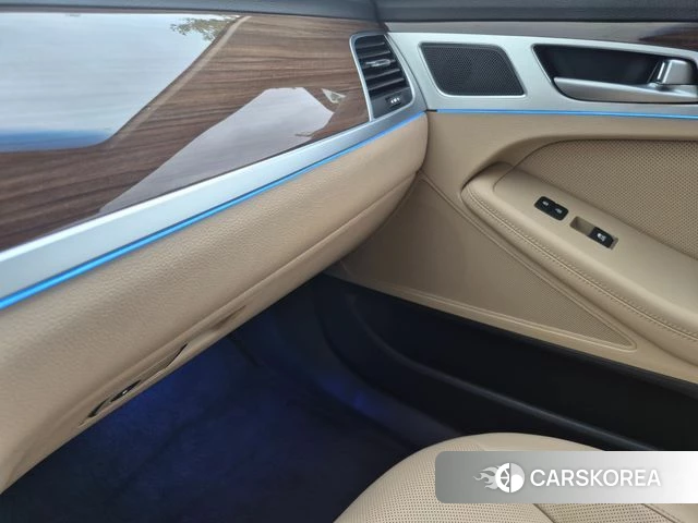 Genesis G80 id 4496832 из Кореи 9