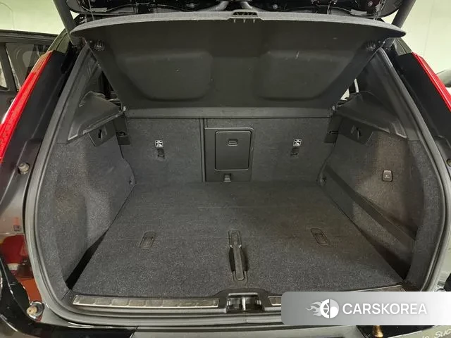 Volvo XC40 id 2903027 из Кореи 9