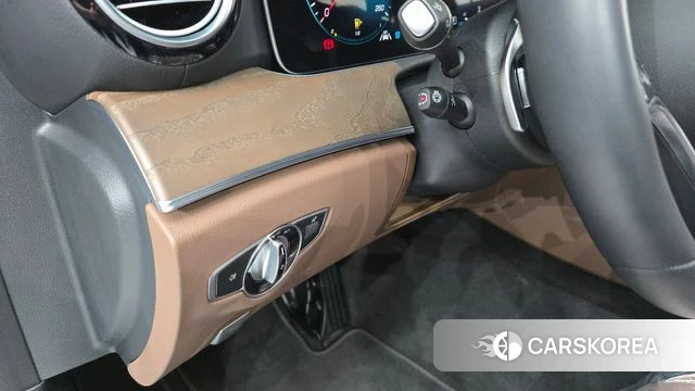 Mercedes-Benz E-Class W213 id 4433815 из Кореи 9