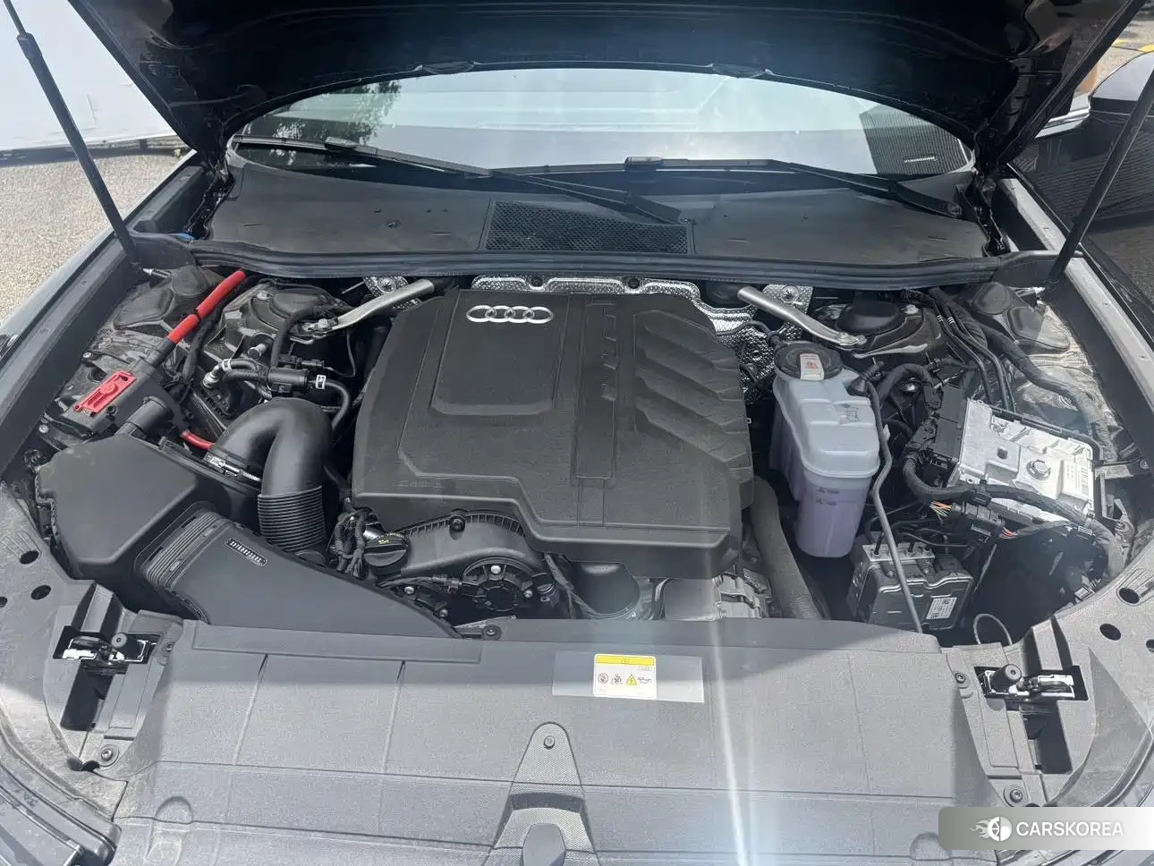 Audi A6L id 4681074 из Китая 9