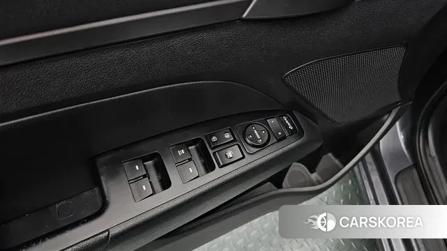 Hyundai Avante AD id 3474729 из Кореи 9