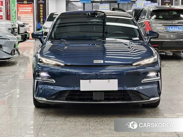 Geely Galaxy Galaxy Sparkle 8 PHEV id 3913712 из Китая 9