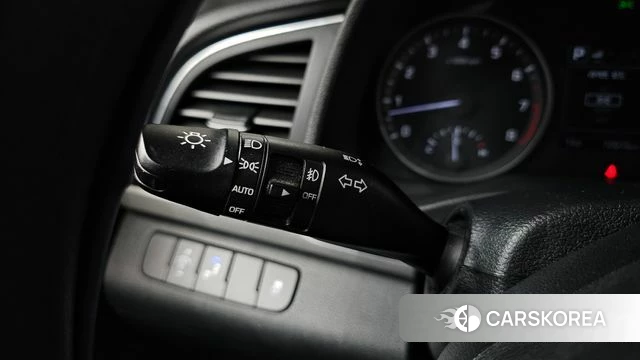 Hyundai Avante AD id 3861842 из Кореи 9