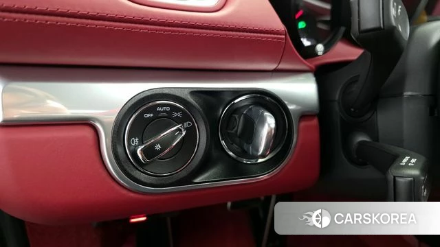 Porsche 718 Boxster id 4268237 из Кореи 9
