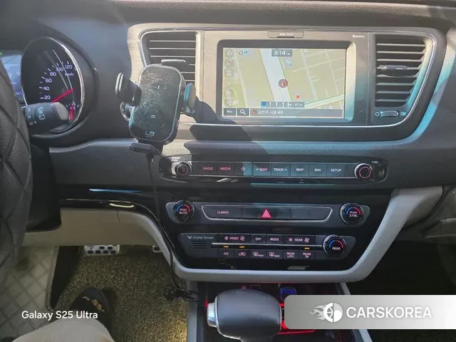 Kia The New Carnival id 3248835 из Кореи 9