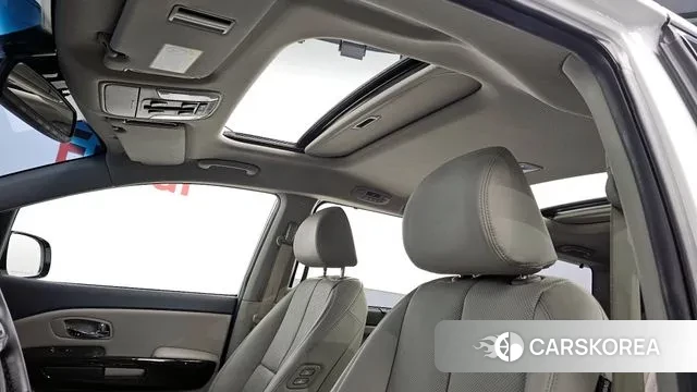 Kia The New Carnival id 3676870 из Кореи 9