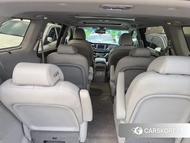 Kia The New Carnival id 3060804 из Кореи 9