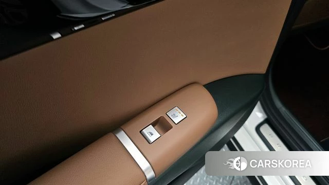 Hyundai Grandeur (GN7) id 3934025 из Кореи 9