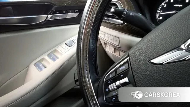 Genesis G90 id 2981568 из Кореи 9