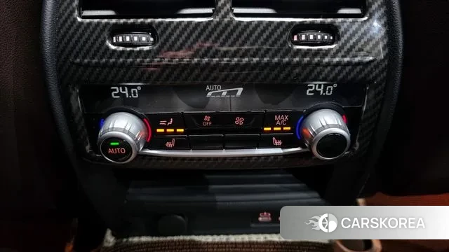 BMW 5 Series (G30) id 3651152 из Кореи 9