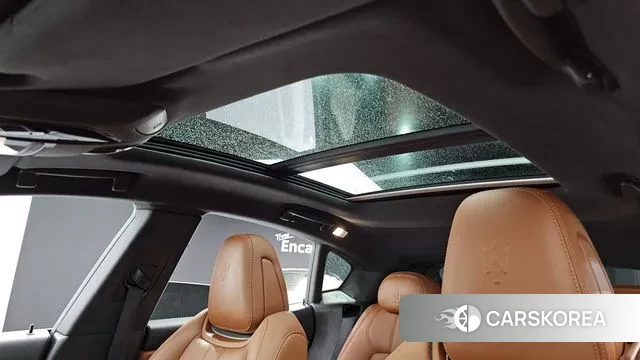 Maserati Levante id 3747940 из Кореи 9