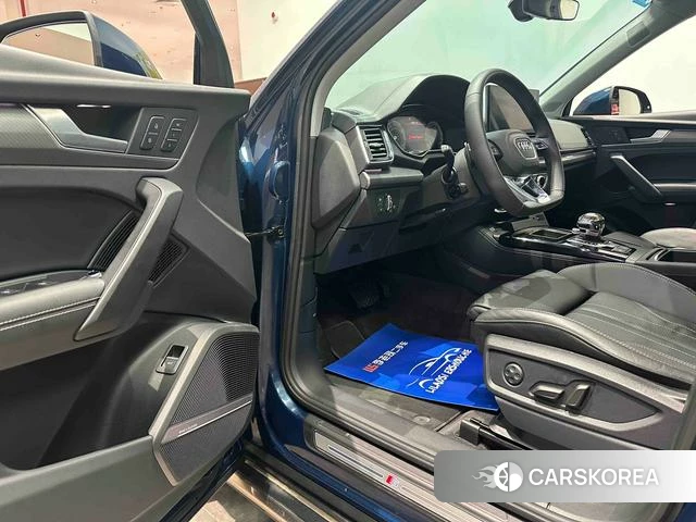 Audi Q5L id 4290599 из Китая 9