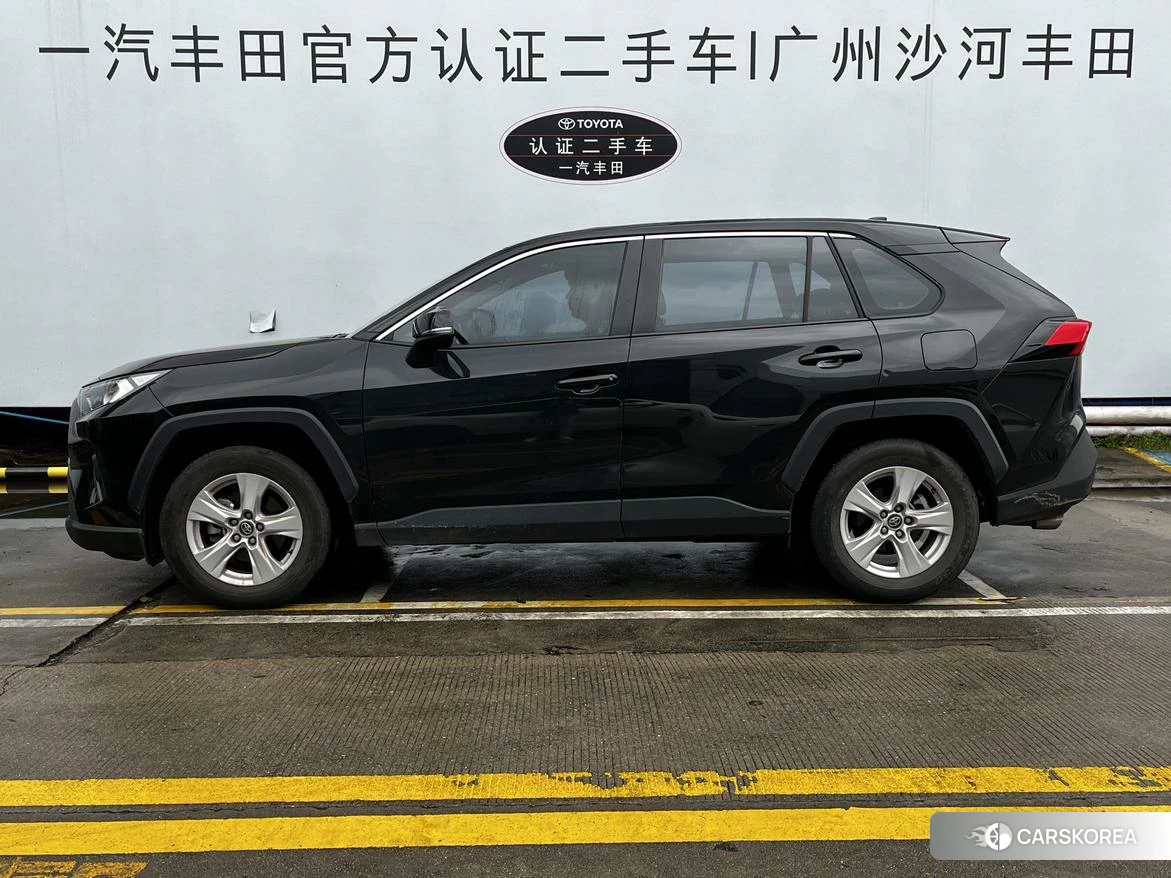 Toyota RAV4 id 4479645 из Китая 9