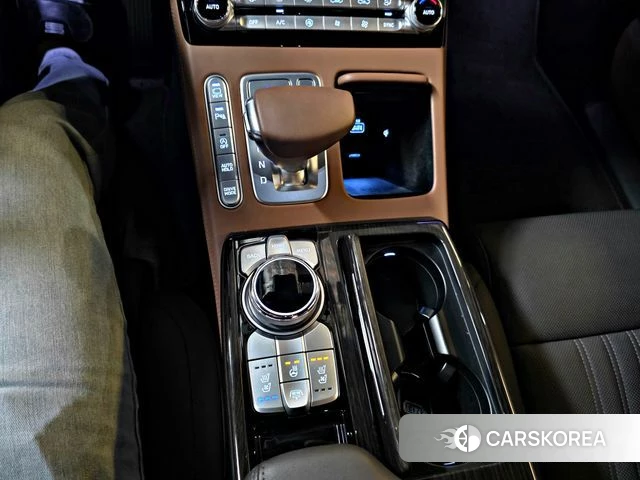 Genesis G90 id 4434793 из Кореи 9