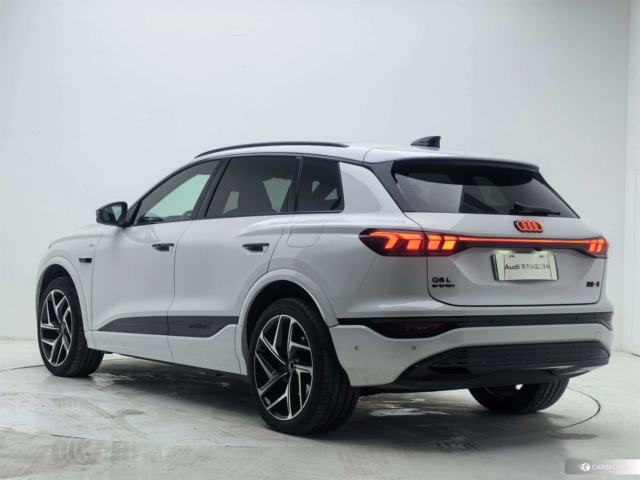 Audi Q6L e-tron id 4455102 из Китая 9