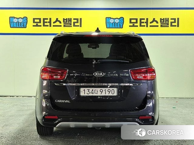 Kia The New Carnival id 4496865 из Кореи 9