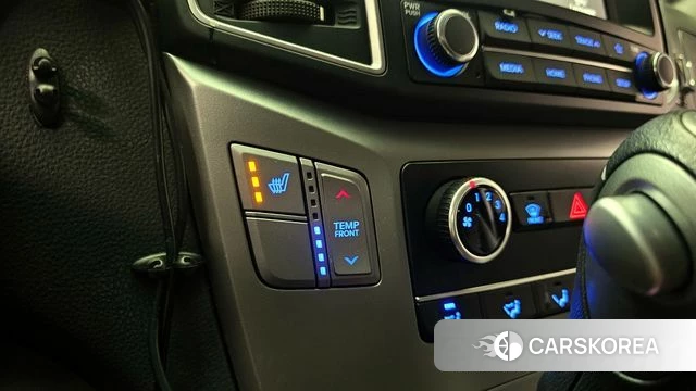 Hyundai The New Grand Starex id 4232342 из Кореи 9