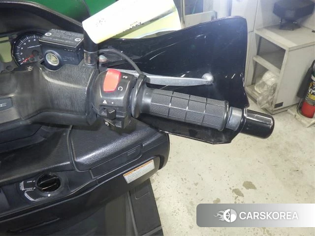 Проданный Suzuki SKYWAVE 400S id 3995074 из Японии, фото 9