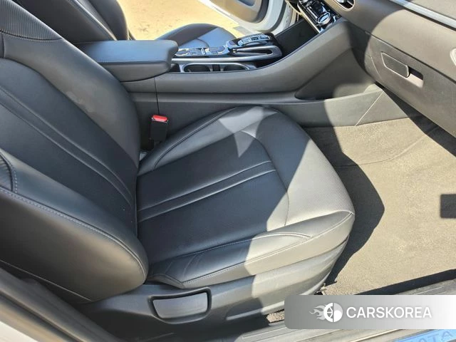Hyundai Sonata (DN8) id 4900313 из Кореи 9
