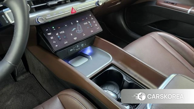 Hyundai Grandeur Hybrid (GN7) id 4848042 из Кореи 9
