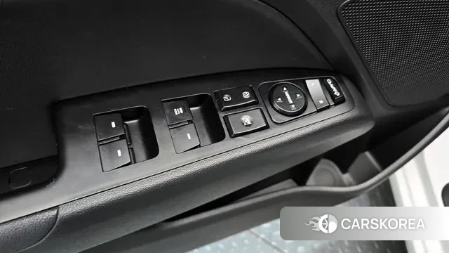 Hyundai Avante AD id 3515225 из Кореи 9