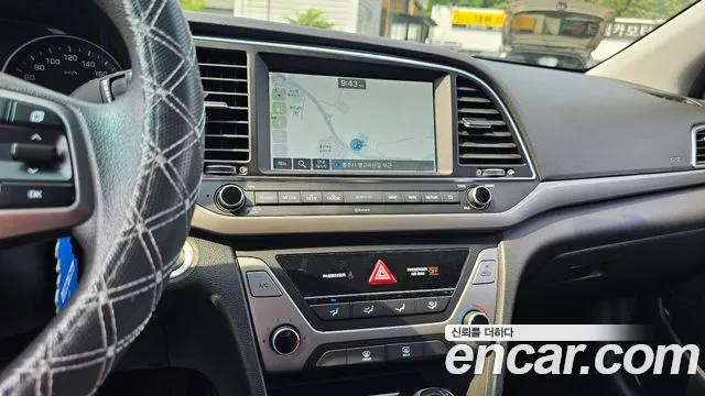 Hyundai Avante AD id 2840287 из Кореи 9