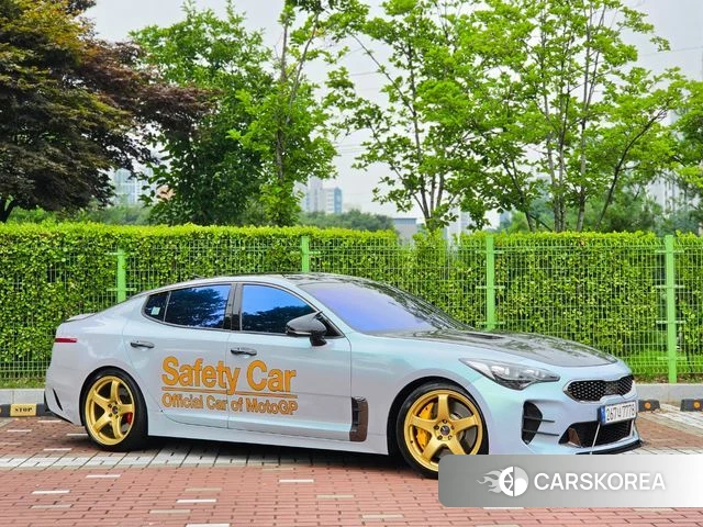 Kia Stinger id 4600128 из Кореи 9