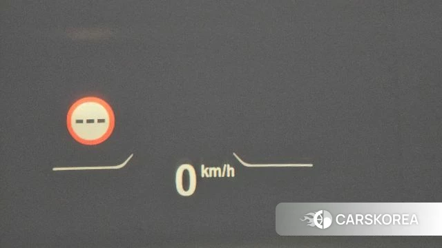 BMW 1 Series (F40) id 3910186 из Кореи 9