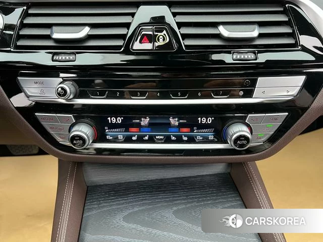 BMW 5 series id 4257303 из Китая 9
