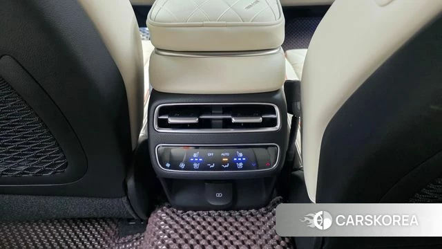 Genesis GV70 id 4462681 из Кореи 9