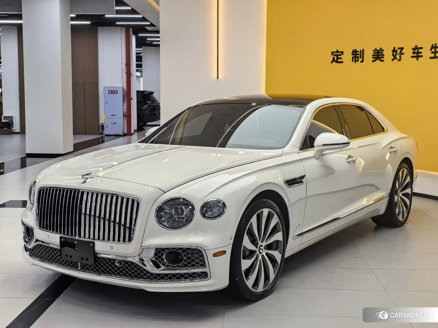 Bentley Flying id 4578329 из Китая 9