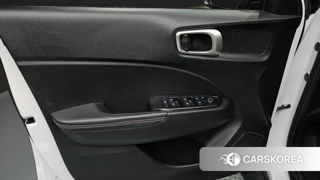 Hyundai Venue id 3833351 из Кореи 9