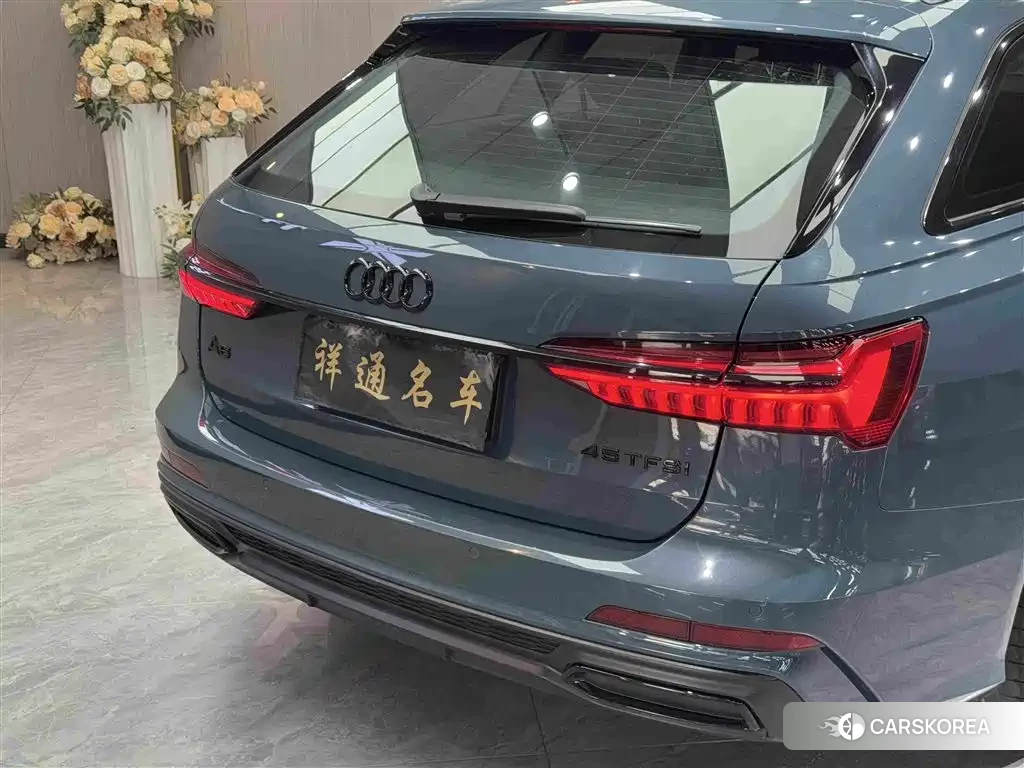 Audi A6 id 4659910 из Китая 9