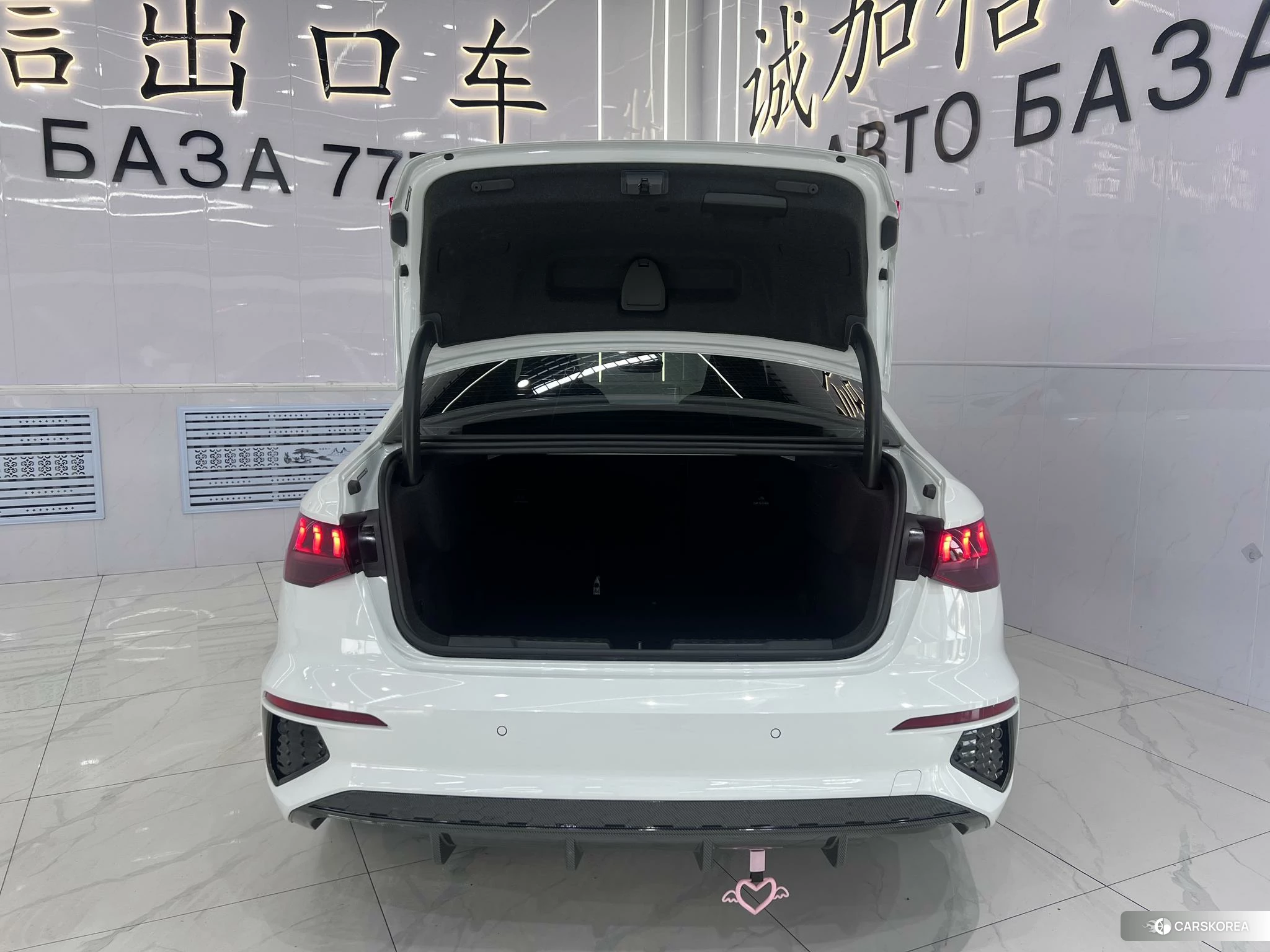 Audi A3 id 4485338 из Китая 9