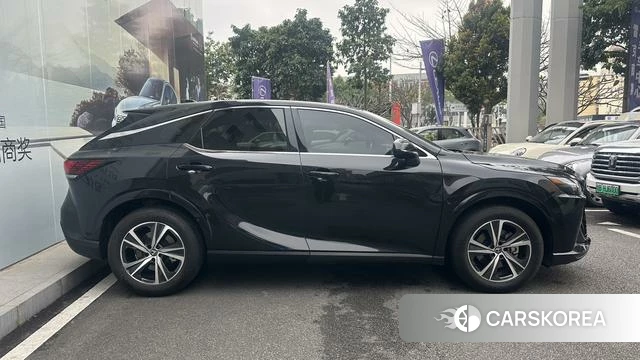 Lexus RX id 4274456 из Китая 9