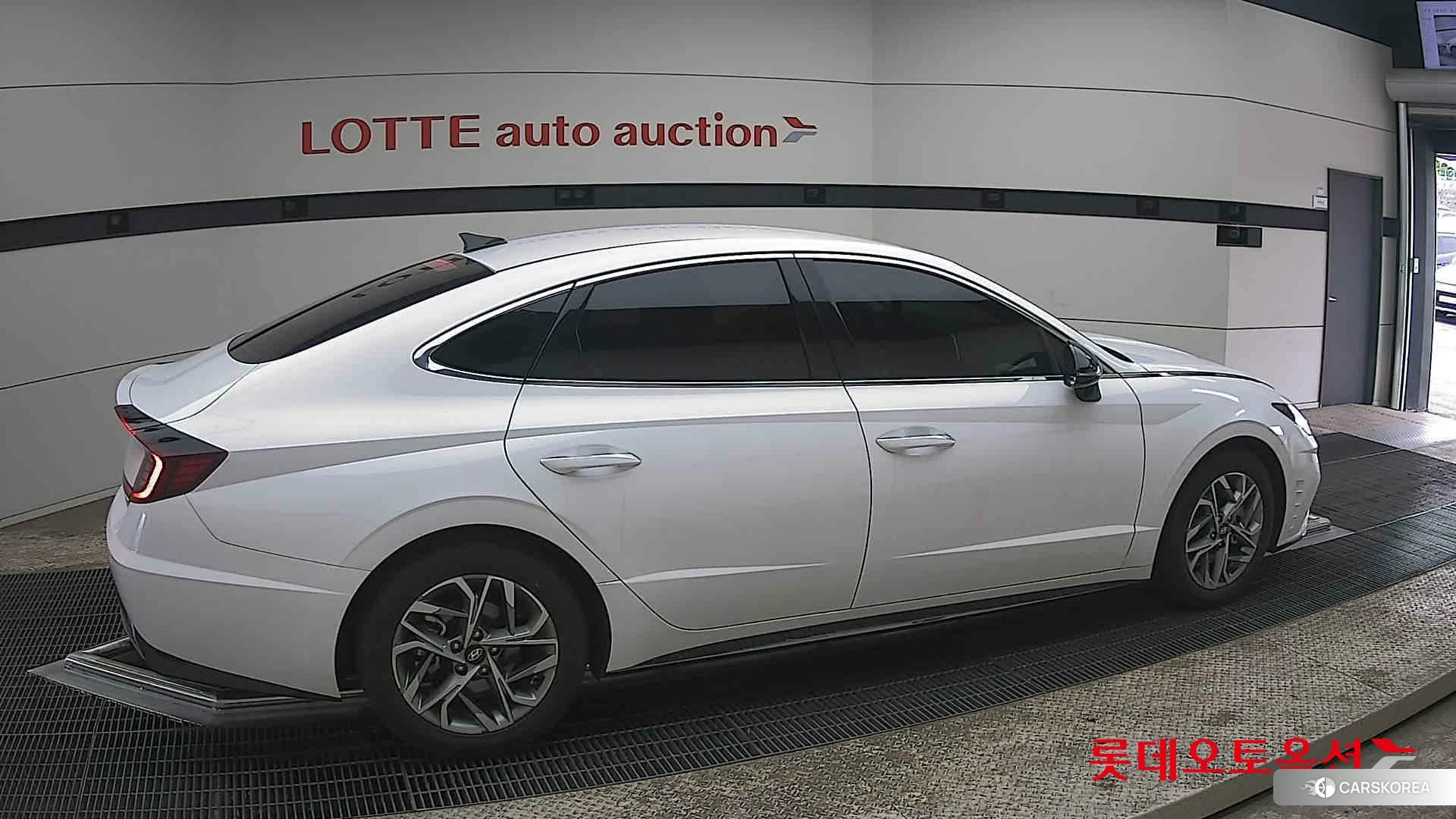 Hyundai Sonata id 3875827 из Кореи 9