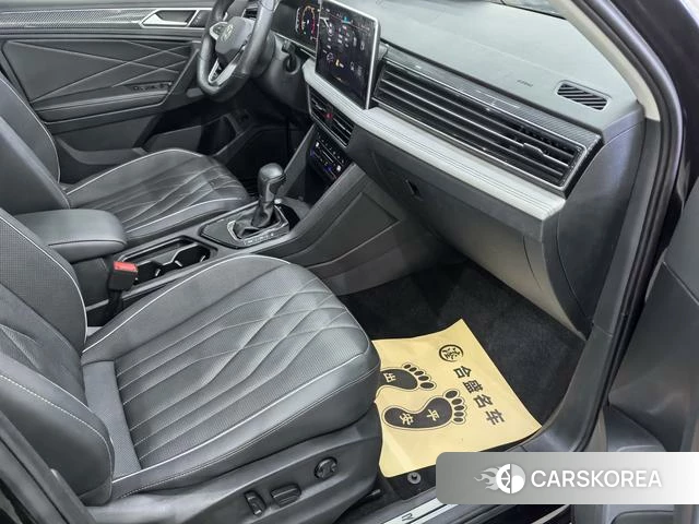 Volkswagen Tiguan L id 4260568 из Китая 9