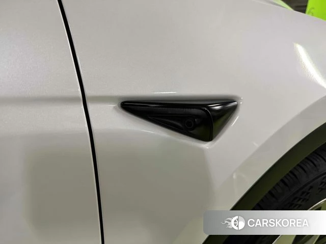 Tesla Model Y id 4177819 из Кореи 9