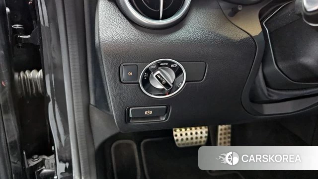 Mercedes-Benz SLC-Class R172 id 3796368 из Кореи 9