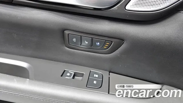 Cadillac CT6 id 2876386 из Кореи 9