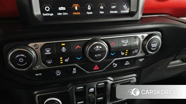 Jeep Wrangler (JL) id 3851718 из Кореи 9