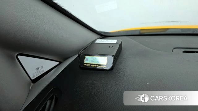 Hyundai The New Grand Starex id 4187889 из Кореи 9