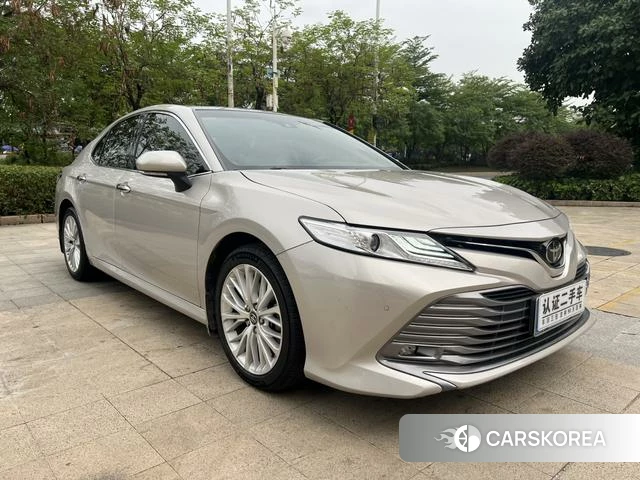 Toyota Camry id 4221034 из Китая 9