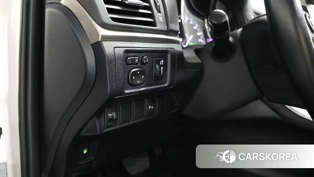 Lexus CT200h id 4378243 из Кореи 9