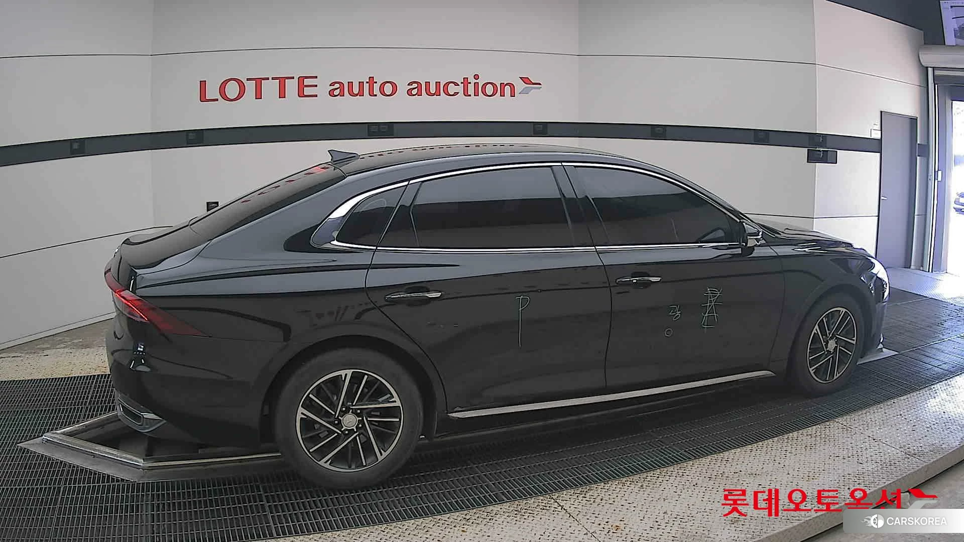Hyundai Grandeur id 4679316 из Кореи 9