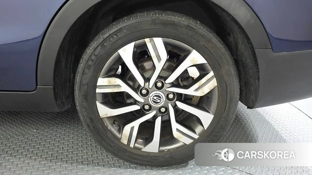 Ssangyong Tivoli Air id 4693916 из Кореи 9